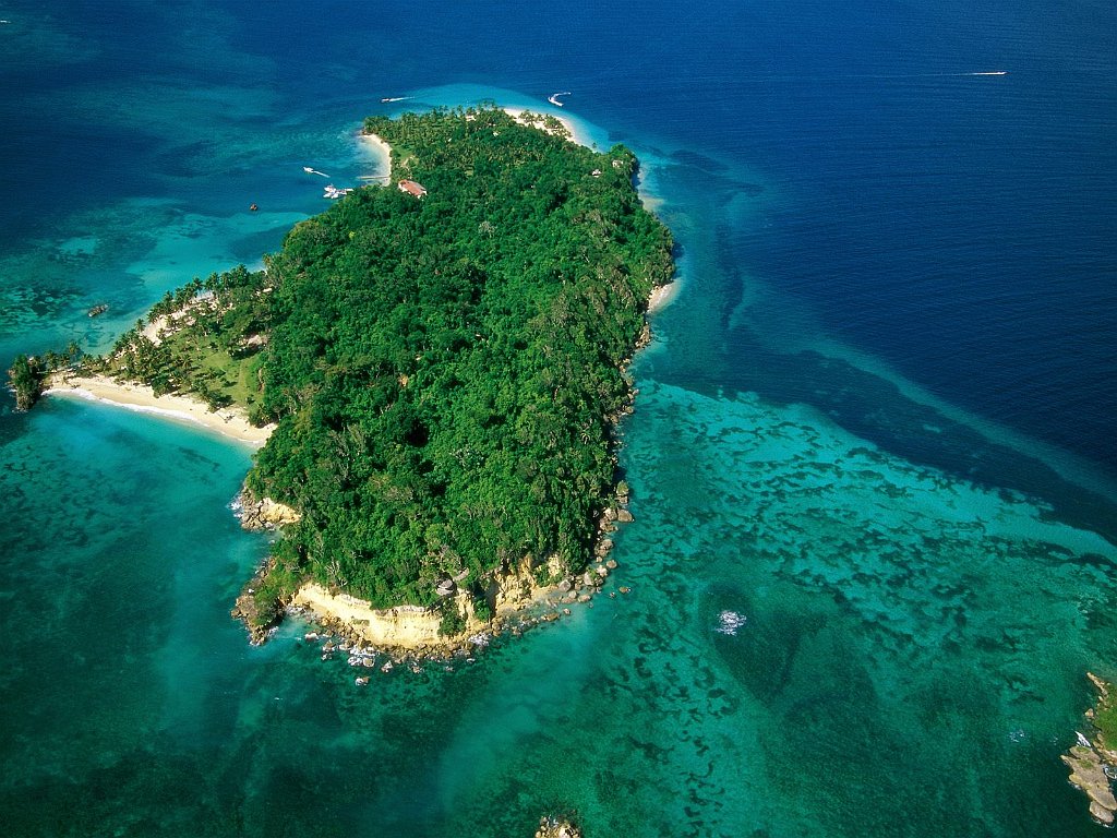 Cayo Levantado, Dominican Republic